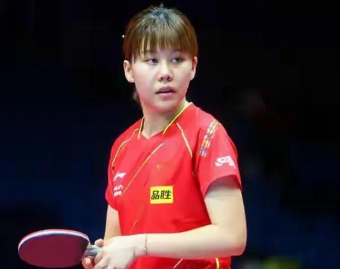 随着横滨赛陈幸同4-2孙颖莎获冠军，2个太好同时有个难题摆在王励勤马琳面前了1
