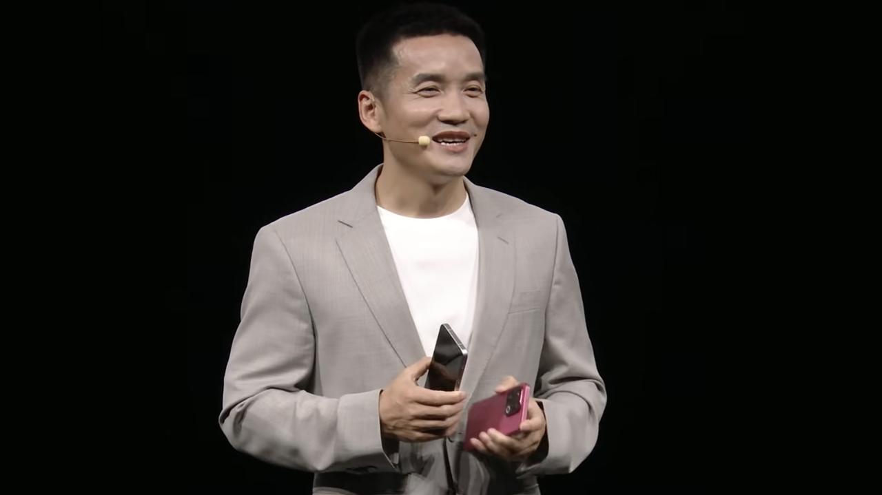 潜望长焦是OPPO发明的？莫非还有小字？查了下华为P30Pro是2019年