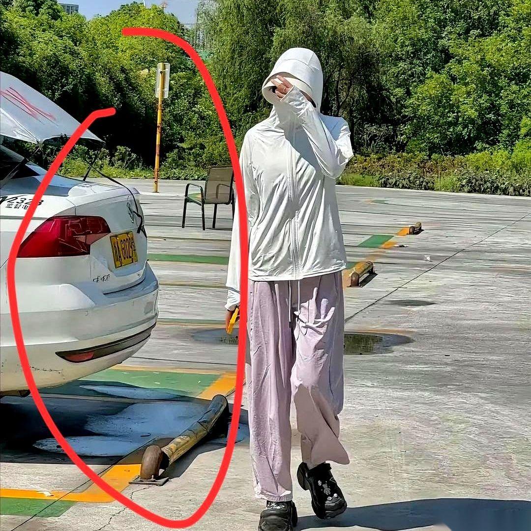 我滴个乖乖，给朋友圈里还没考驾照的朋友提个醒。你们的好日子，可能真要到头了。