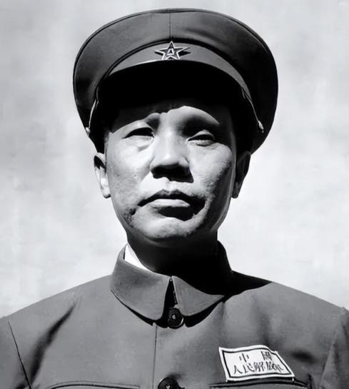 1958年，开国上将三次向中央递交辞呈，甚至专程面见周恩来总理坚定表达辞职意愿，