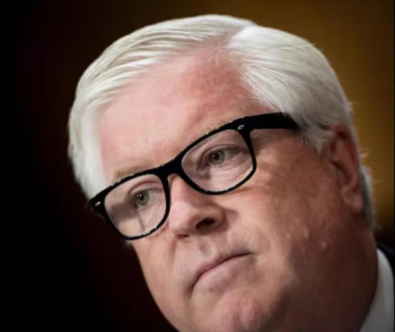 日本全网彻底炸了，美国驻日大使格拉斯开完会直接对着媒体放话，声称自己代表总统和大