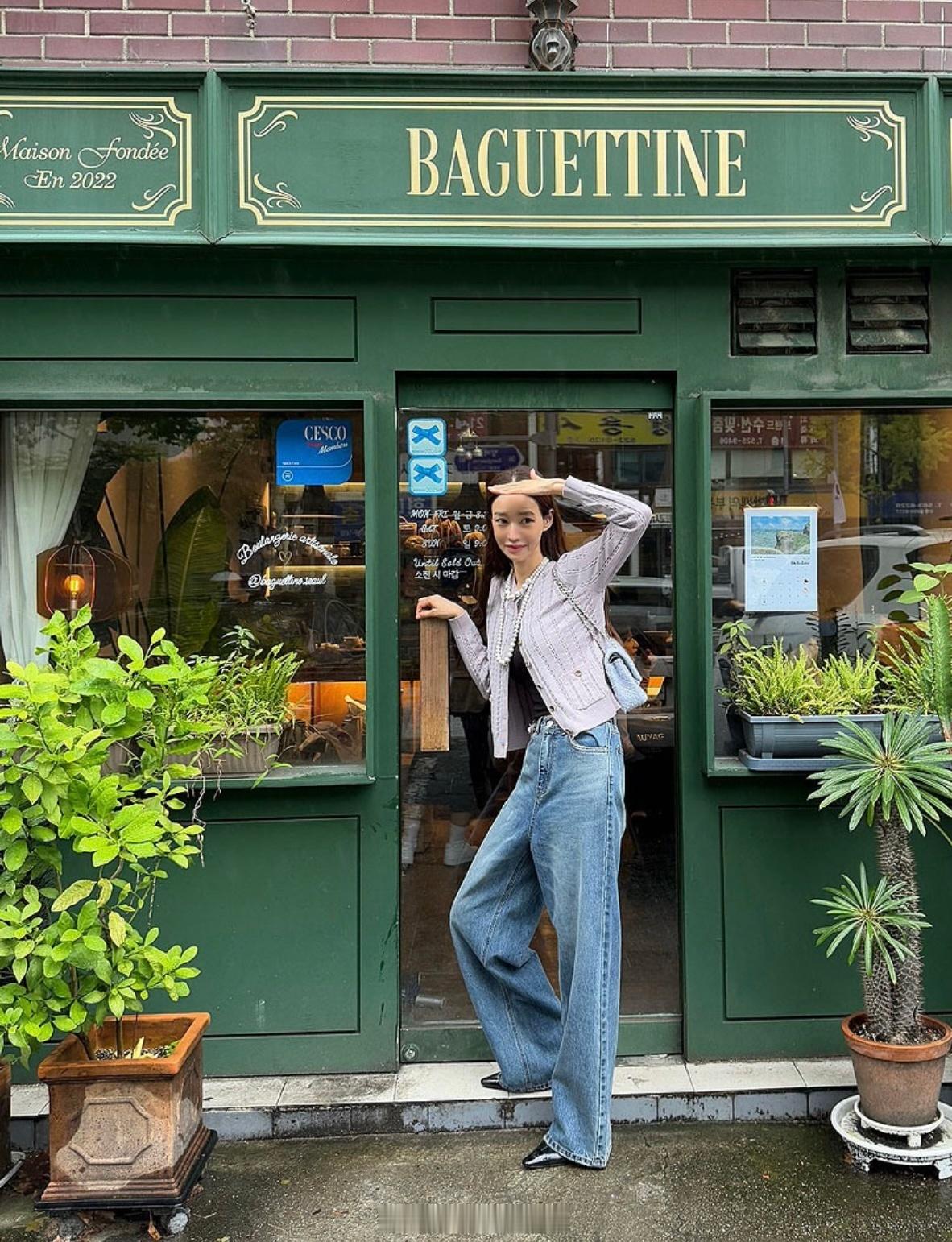 穿搭分享连续更新第2635天韩国时尚女生日常搭配周一来啦瘦高个看过来韩系穿搭超