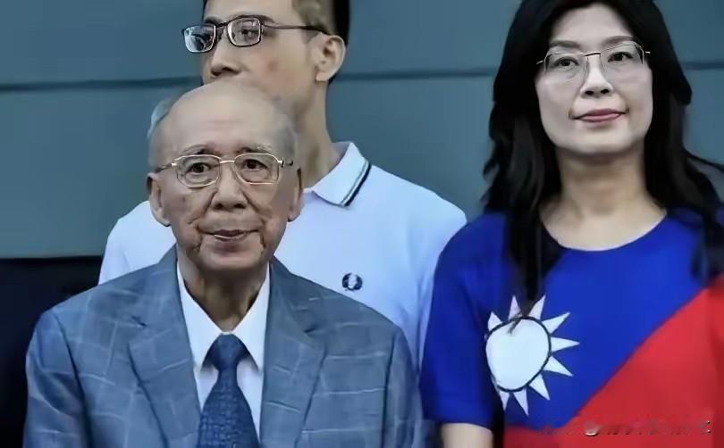 吴伯雄是真的心系国民党！作为前党主席，如今87岁高龄的吴伯雄还是非常顾全大局