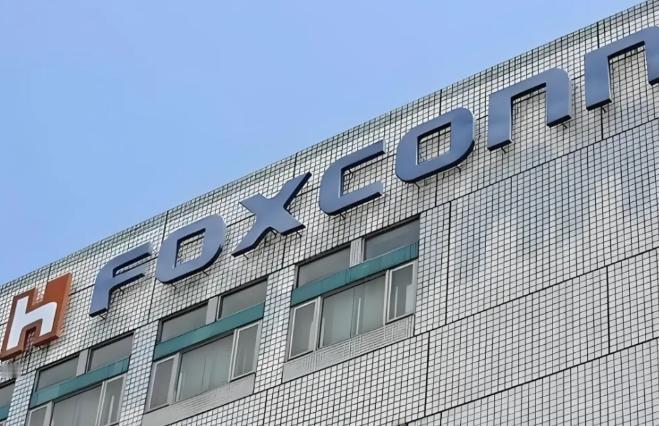 富士康难道又要跑路了？富士康突然宣布：将投资10亿人民币在印度加尔各答扩建三条新