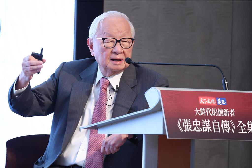 台积电创始人张忠谋在近期一次访谈中公开表示：“我确实相信，我的国家——美国，至今