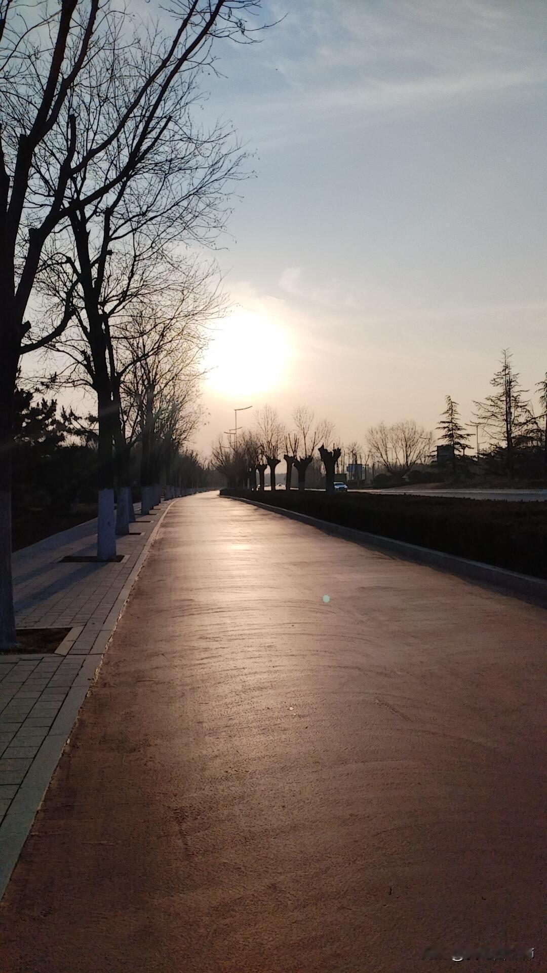 我的带娃不生病秘诀老二的时候，因为各种原因，满月后我就一个人带孩子，白天晚上就