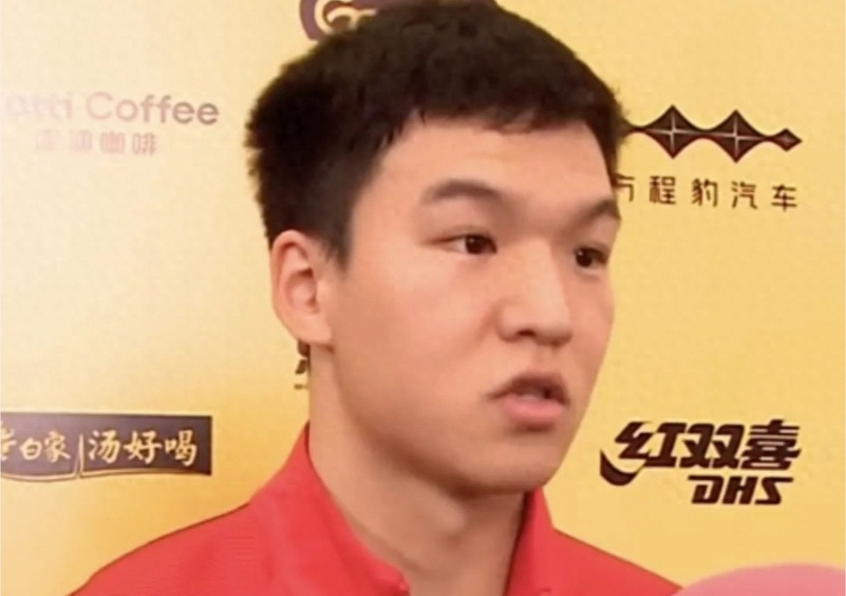 忍无可忍!孙颖莎整治自家粉丝，向鹏说出实话，饭圈还有的救吗?近期，国乒女队核心孙颖莎再次成为舆论焦点