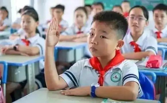 教育部官宣新通知：中小学生迎来“新喜讯”，多项政策计划11月落实2025年1