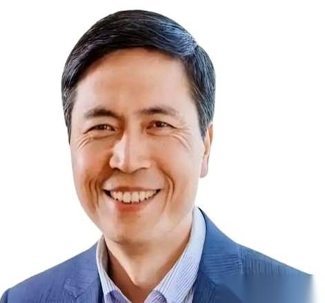 他跟实验室的同事说，只是回国休个假。朱松纯首堂中文AI课，提及“学习