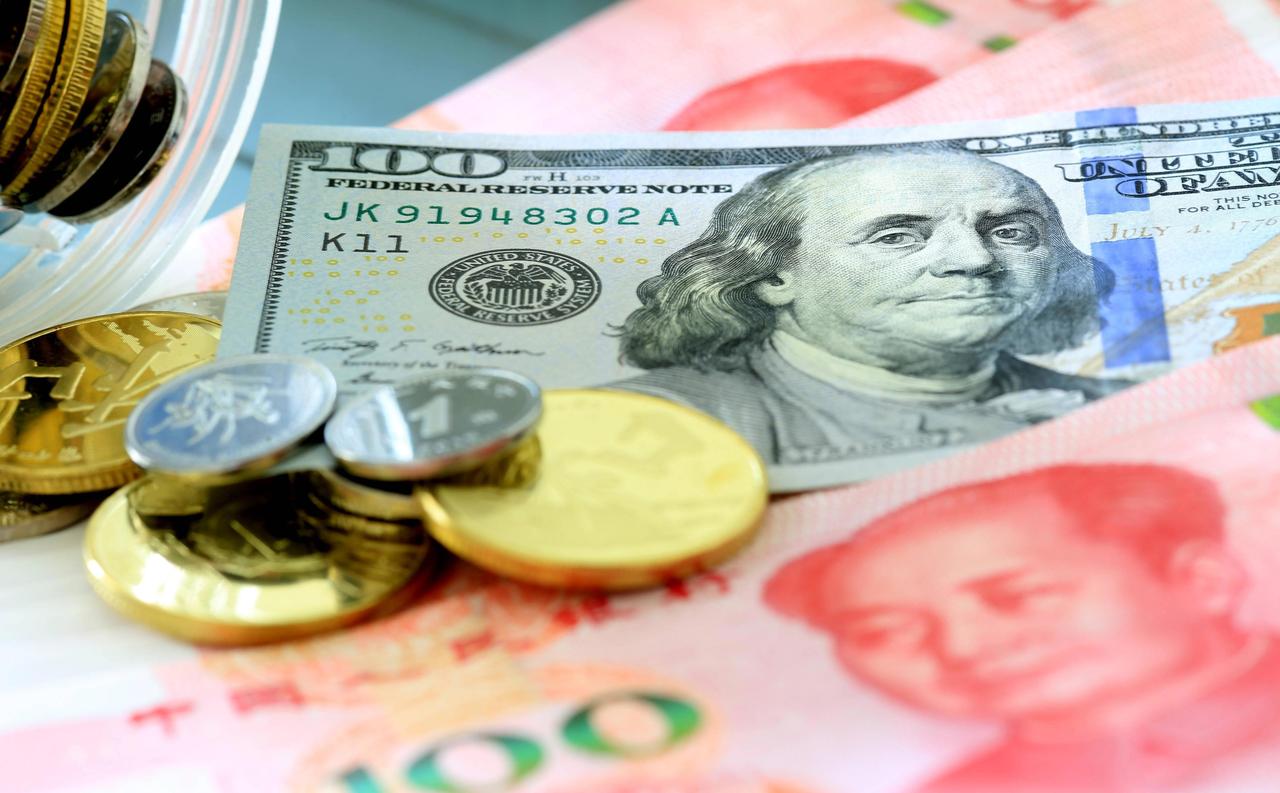 （2）人民币3-5年升破7至1:4中短期来看，人民币汇率大概率将呈现