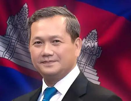 如果没有中国的支持，柬埔寨或将面临严重的主权安全挑战。洪马奈认为运河和高铁等大型