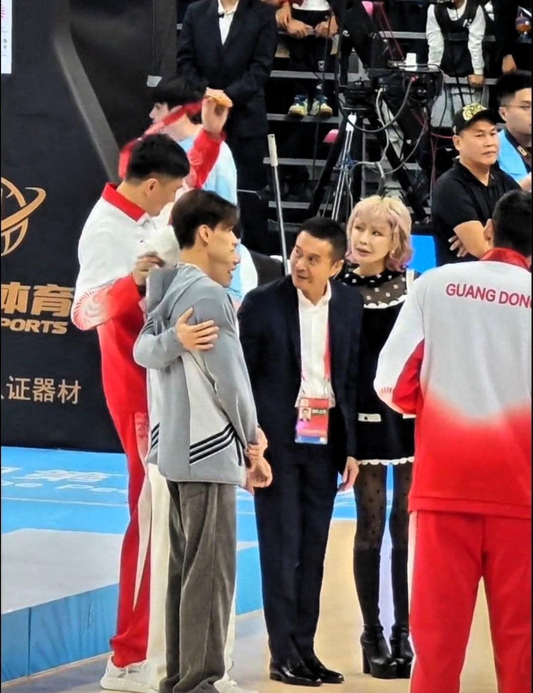 杜锋堪称全运会大赢家，尽管在CBA广东籍贯注册球员只有9人，但是不耽误广东队包揽