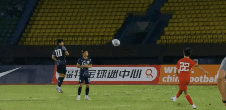 中国U16男足3：4不敌韩国U16男足，最终惜败无缘冠军。邝兆雷进球，万项送上