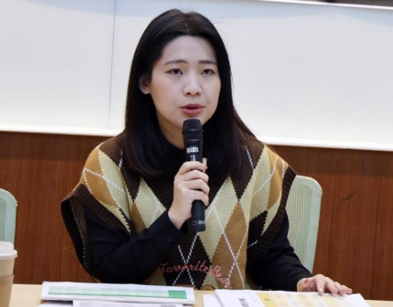 徐巧芯抓到罢团1离谱举动“翻民众信箱”：这是违法行为 黄扬明“三不”破大罢免