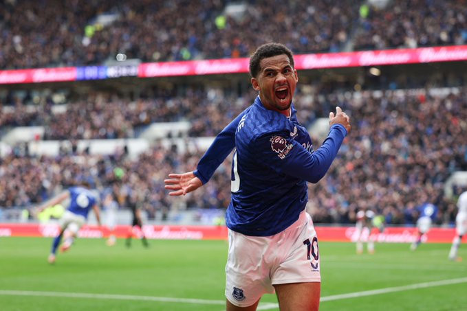 邮报未来几个月，左边锋将是值得密切关注的领域，因为无论卡里克是否继续执教，曼联都