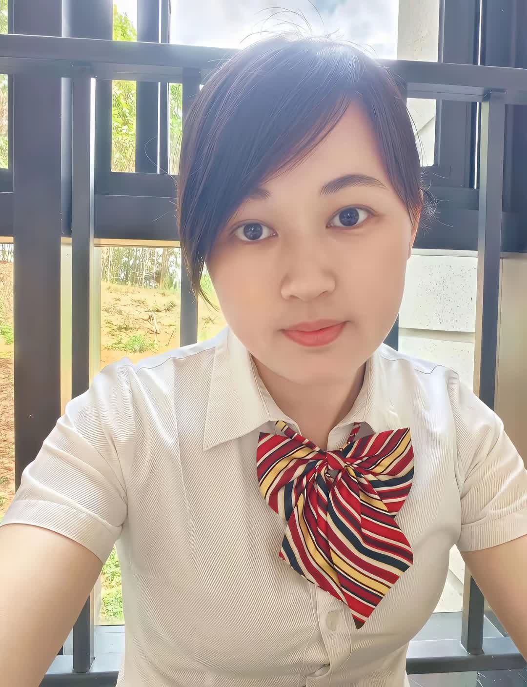 如果有这样一份工作，我愿意这辈子干到老！1、工资：15000元2、周末双