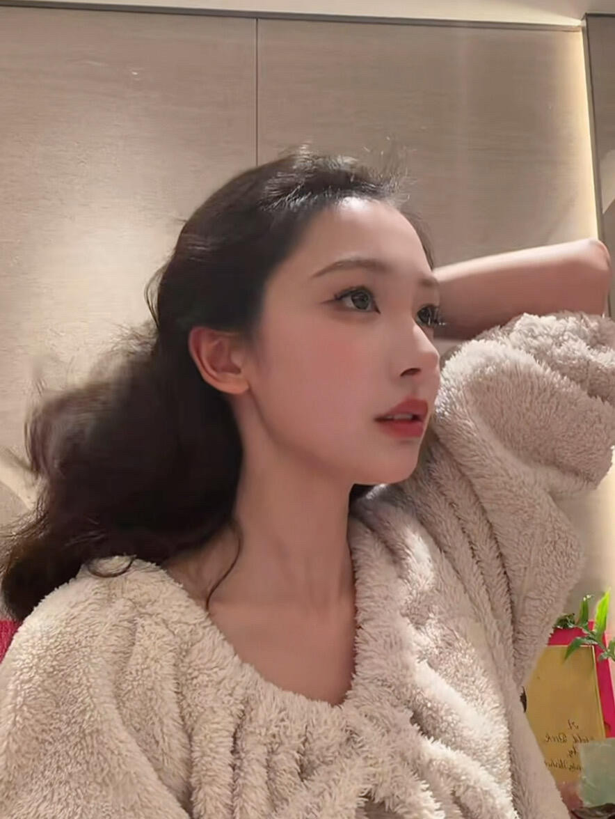我们玲子美就完了好优越的头骨