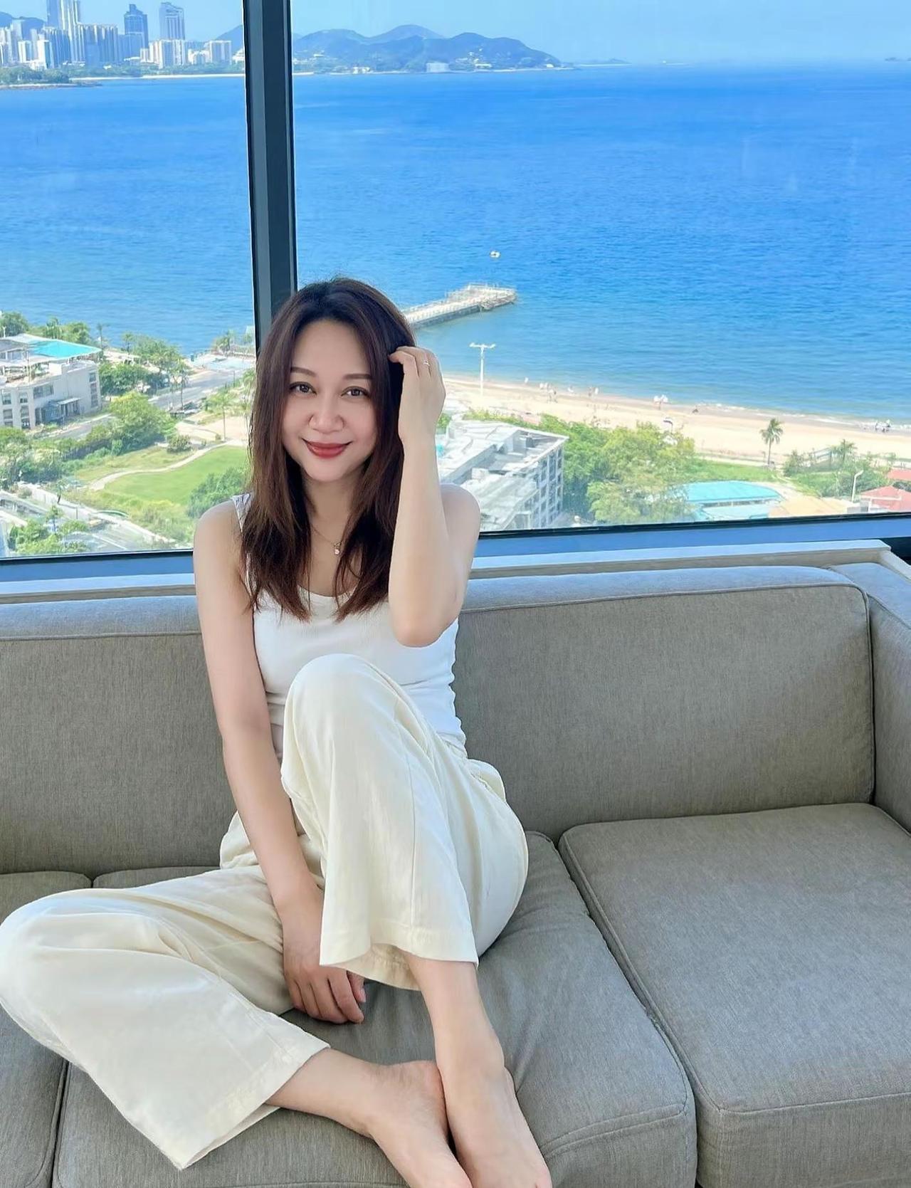 心静，不光是一种惬意的生活状态，更是一种很高的生活境界。心静，让心更清明。内心安