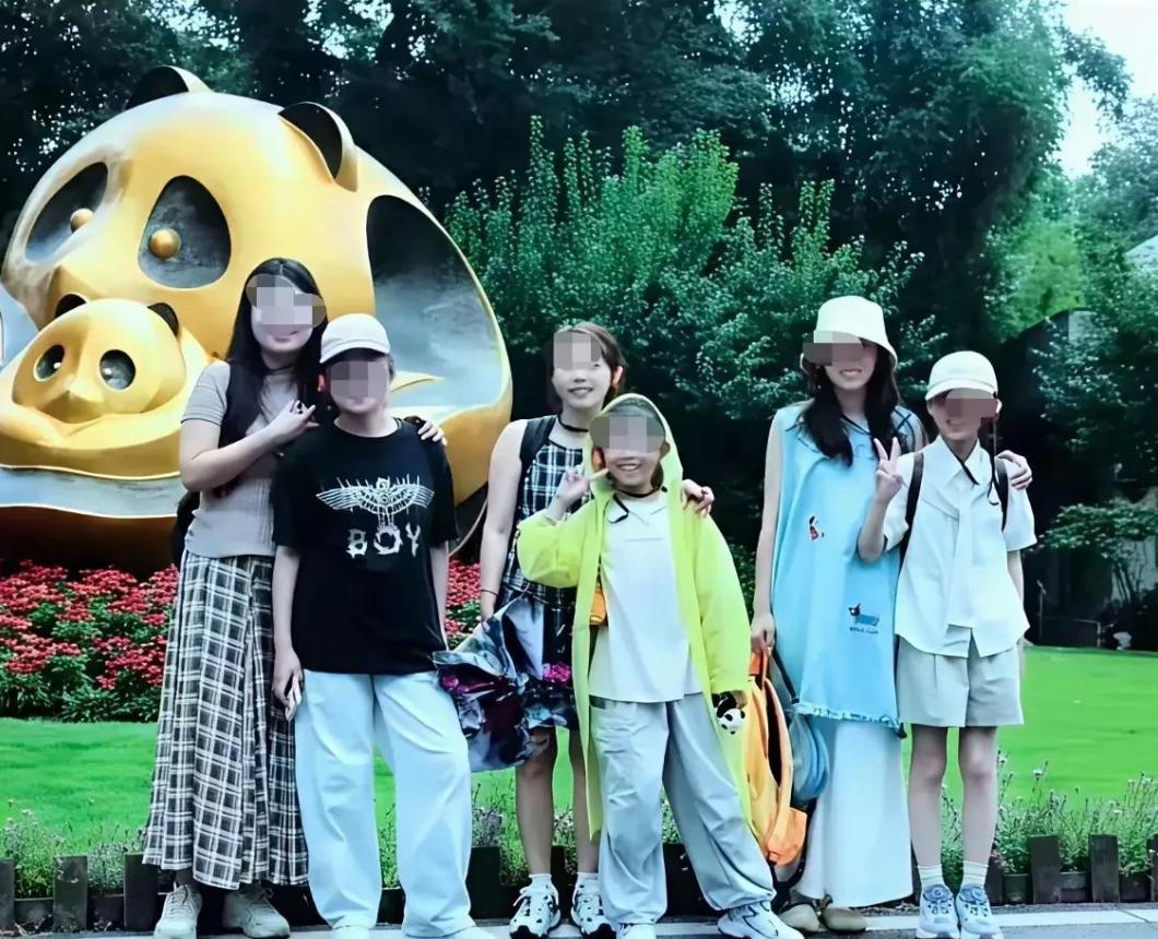 四川阿坝坠崖，司机信息公布，24岁，失联。这起令人痛心的交通事故发生在阿