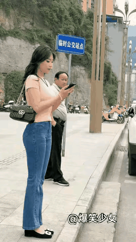 男人一生都是少年[呲牙笑]