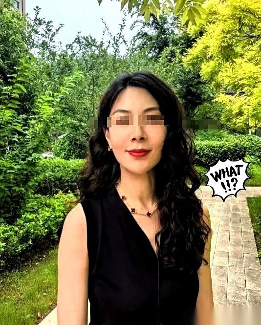 刚在网上刷到江苏这么一出让人直呼痛快的戏码：65岁的老太太推开19年没踏进过的家