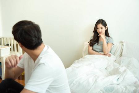 昨天果断和未婚夫退婚了。男方家全款置办986万婚房，我主动放弃彩礼和三金，唯独
