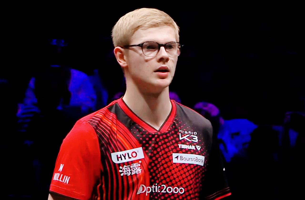 刘恒指导太牛了，出了个怪招，那就是让裁判擦桌子。温瑞博立马逆转。前两局都是