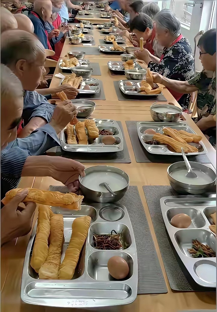 一点不夸张，这就是大几千的养老院