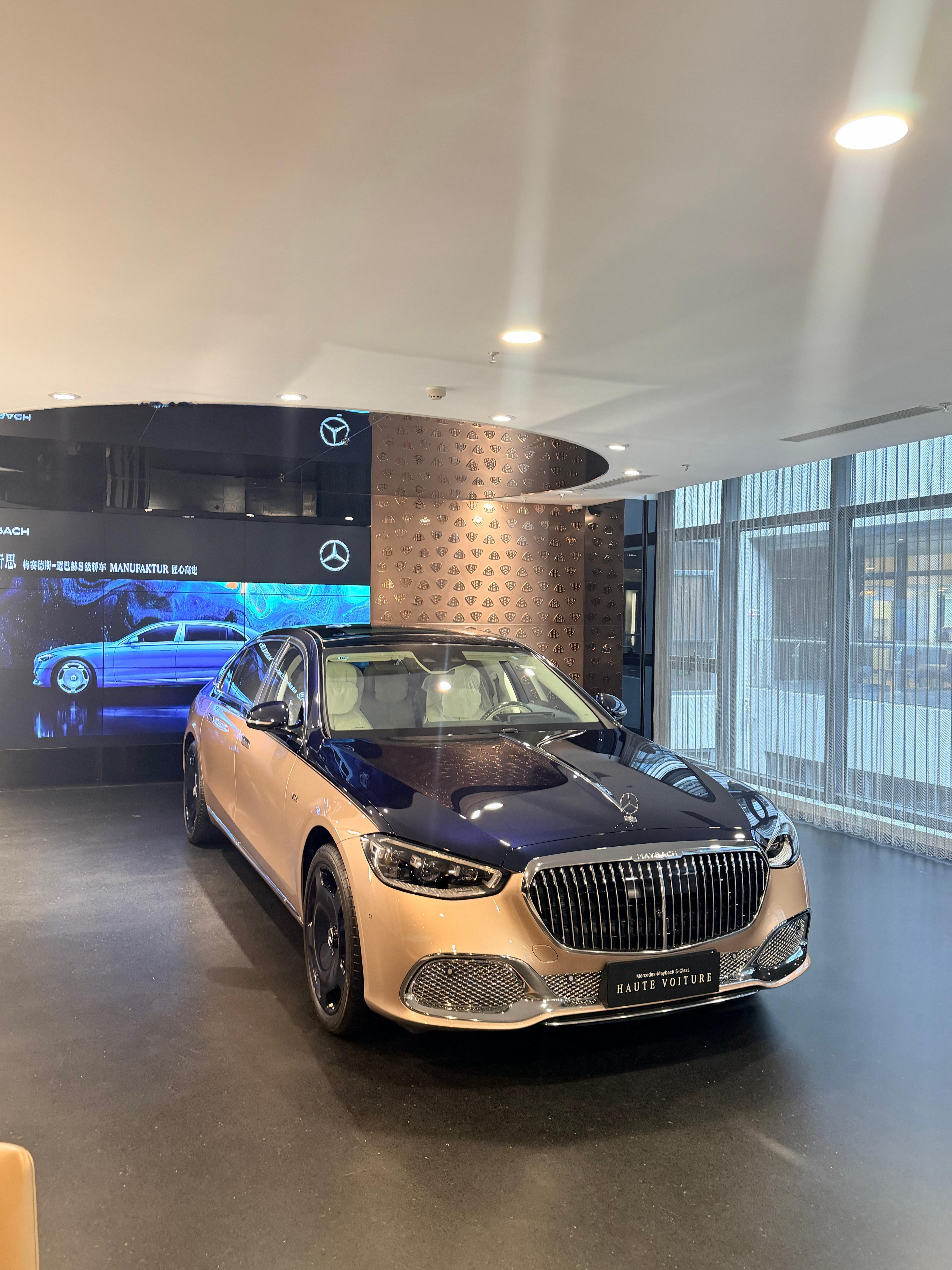 680万的迈巴赫太尊了全球限量150台V12第十二台编码