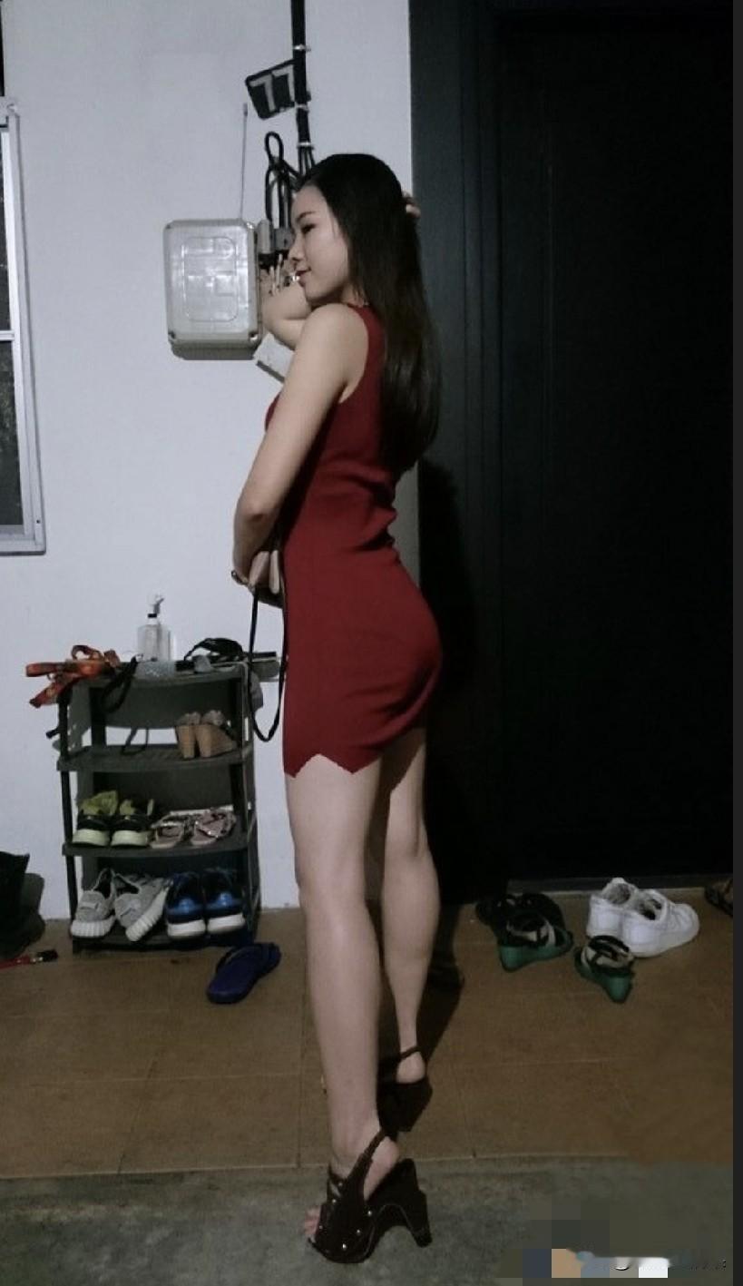 女朋友邀请，第一次去她家里，以前一直不敢去，这次鼓起了勇气，不知道准备什么礼物好