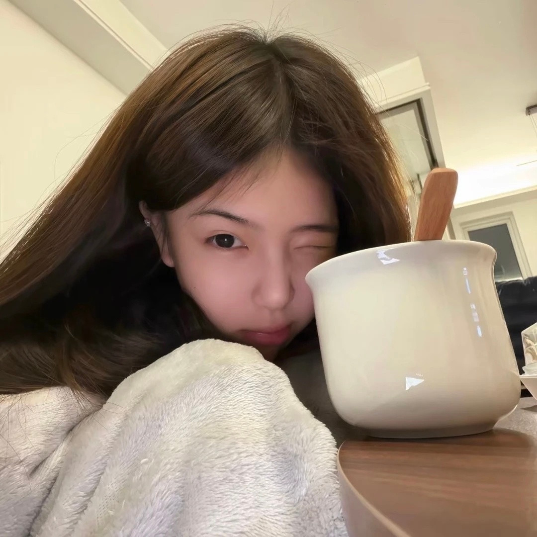 𝙒𝙚𝘾𝙝𝙖𝙩女生头像｜高清ins｜头像分享｜无水印全网最萌图片分享