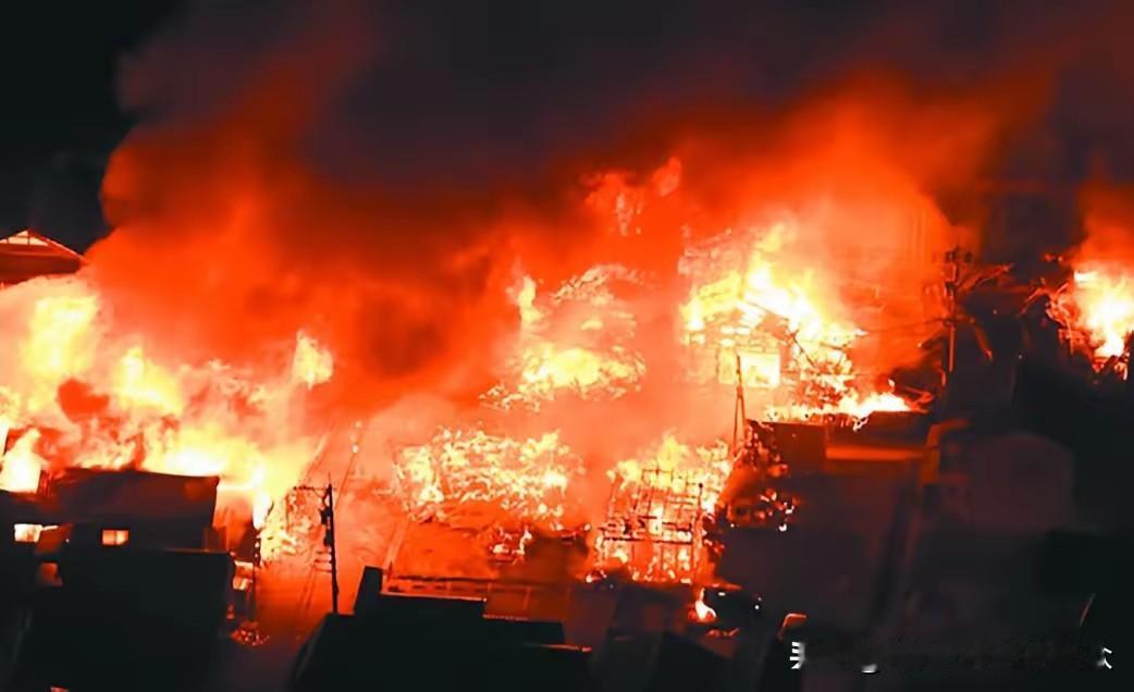 日本本土烧了一整夜！很多人以为这只是一场普通的意外，错了！这场瞬间吞噬170栋建