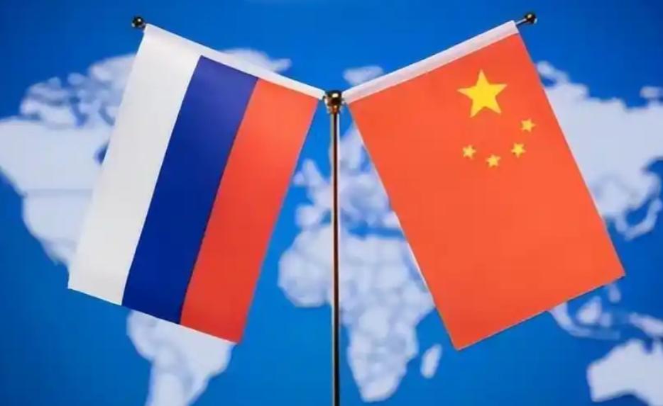 普京发了狠，五常里只有中国没入局，美国媒体突然注意到：中国正悄悄抄底俄罗斯？！在