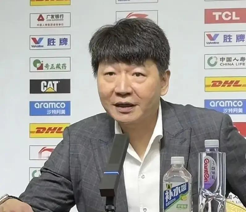 山东高速92比97输给北控，让对手拿到赛季首胜。邱彪赛后没甩锅，先祝贺北控