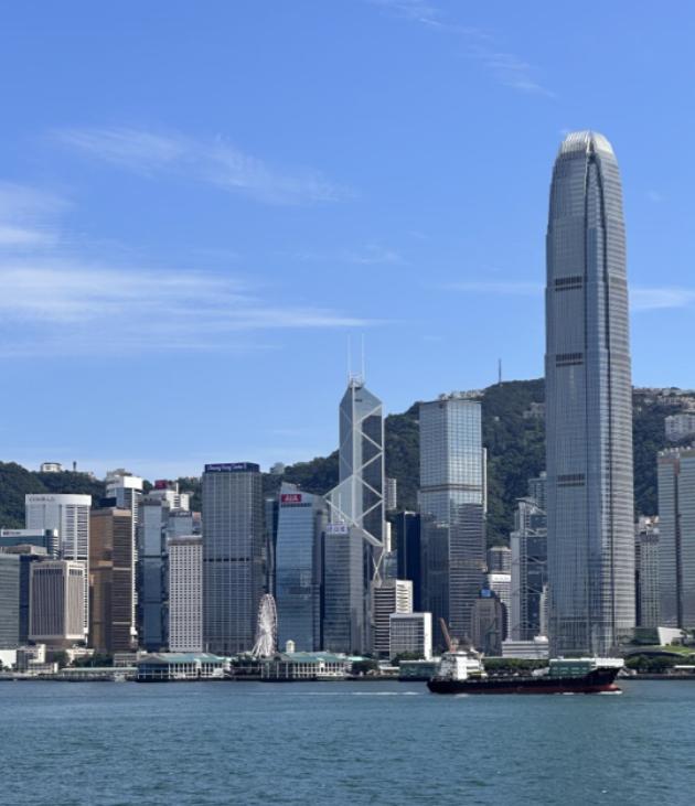 不得不佩服，中国的战略眼光，还是很敏锐的。中东一打仗，石油运输就不稳。很多国