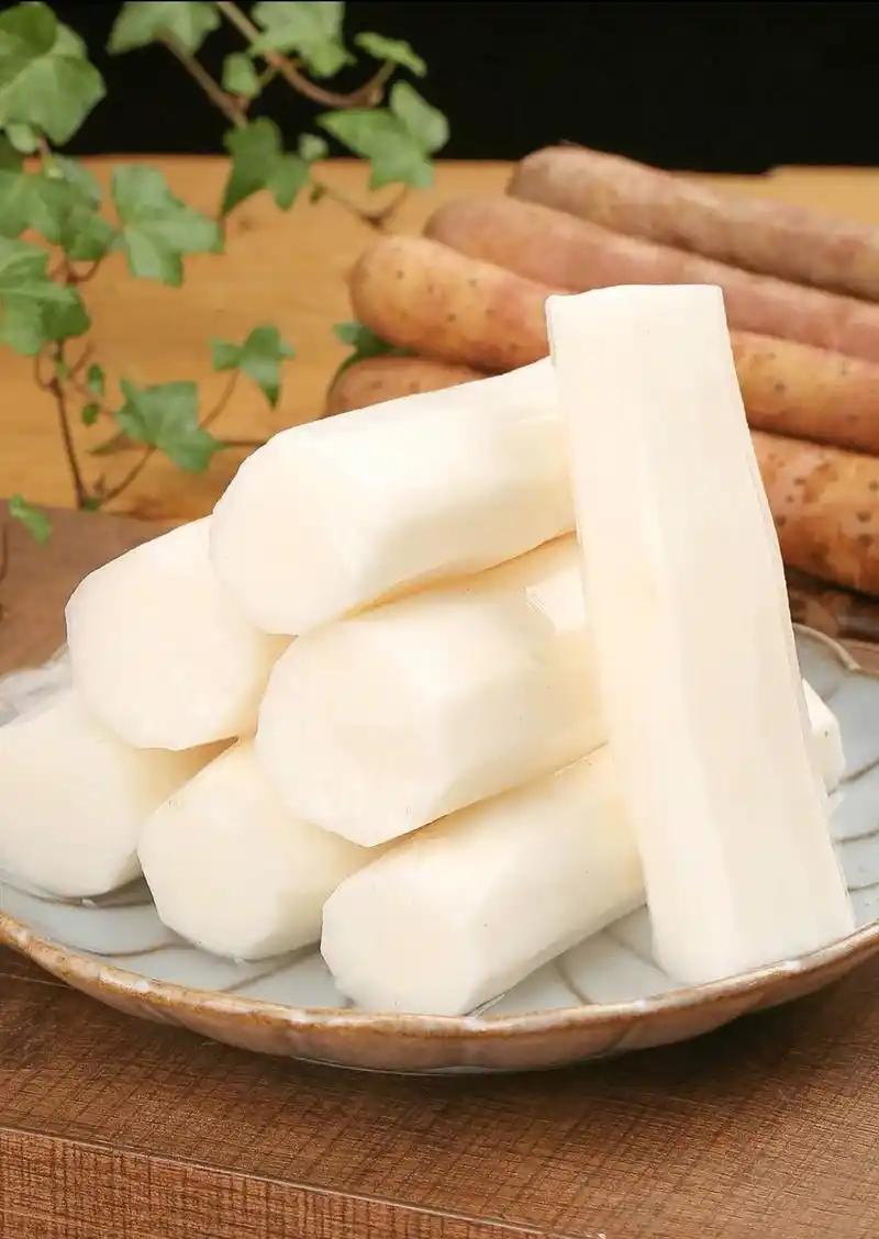 不知咋的？洗刮山药时敝人怎么与皮肤接触都不会痒，而老婆则戴上手套也痒得难受。