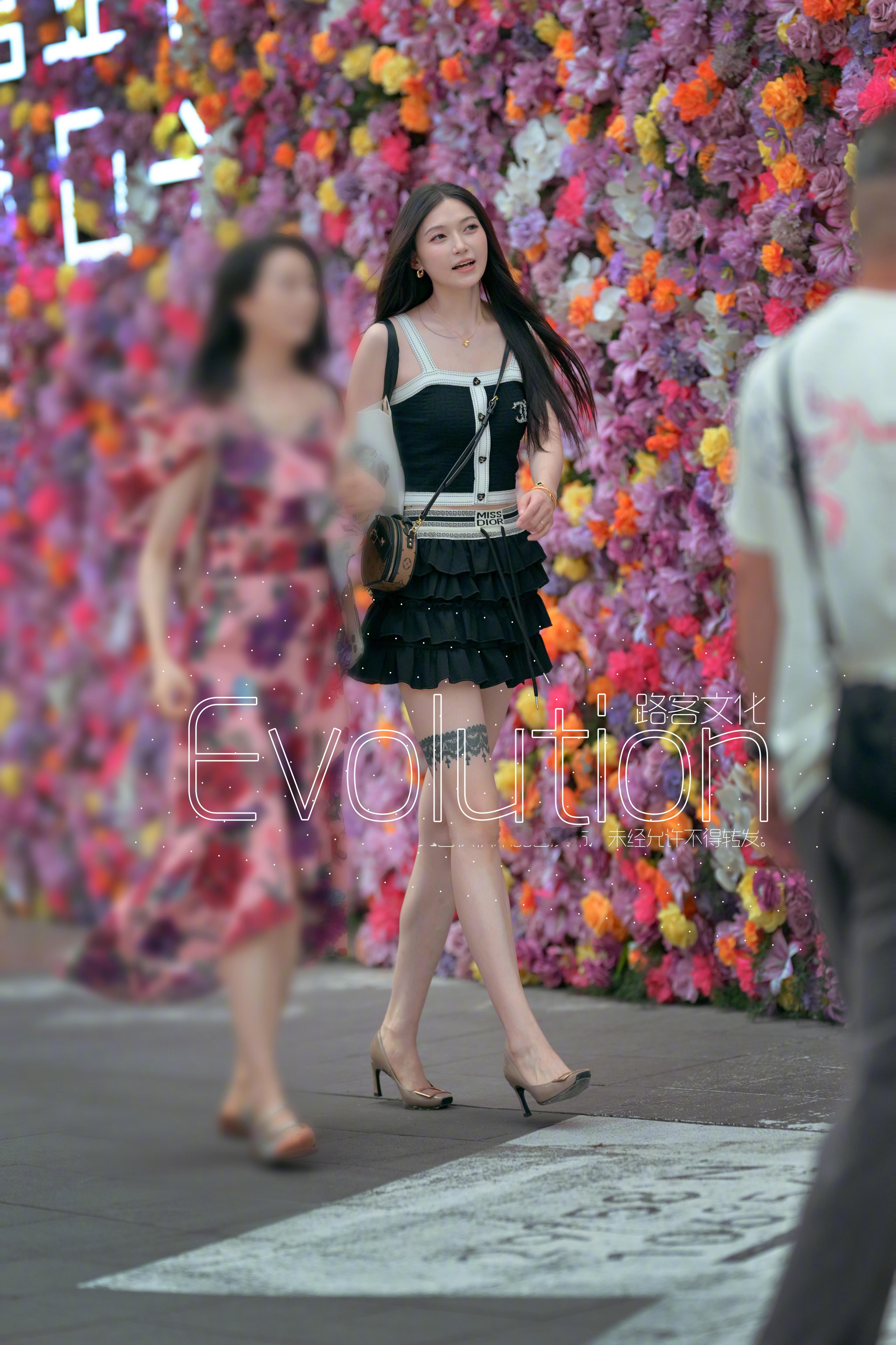 小姐姐气质穿搭没得挑了​​​