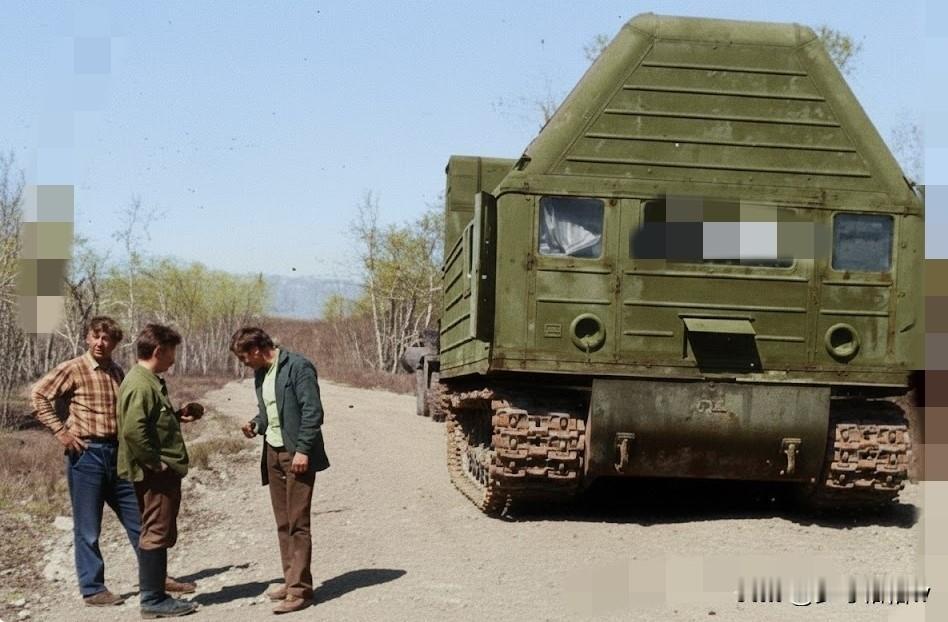 上世纪五十年代中期，为了解决开发边远地区能源供应问题，苏联核工业部门曾经提出在T