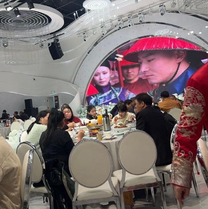 当代年轻人已经完全不吃仪式感这一套了