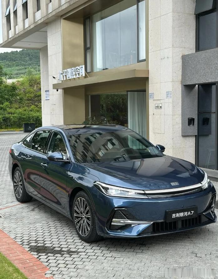 吉利银河A7将于8月8日上市看大家对吉利银河A7的讨论，就能感觉到它这次是