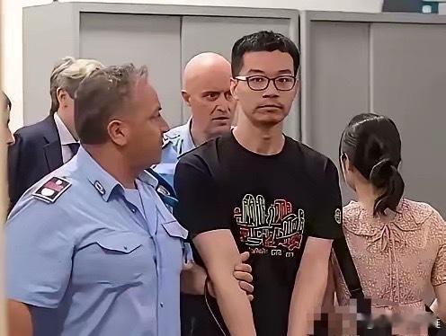 徐泽伟的事，基本已经定死了。2025年7月3日，他带着新婚妻子飞意大利米兰度蜜