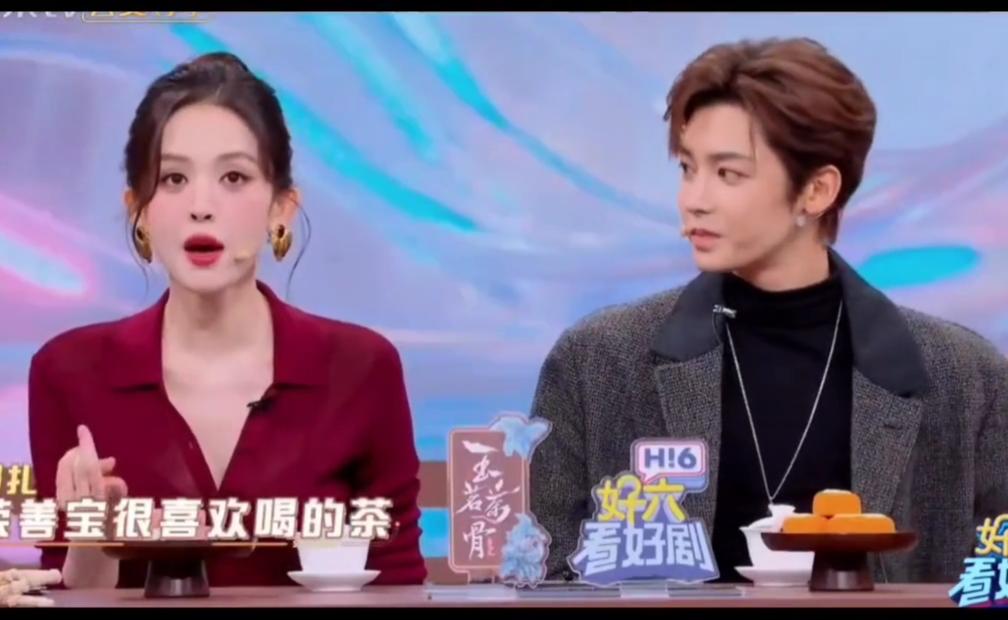 娜扎维吾尔语演唱引爆好六街！🎤 #民族风情