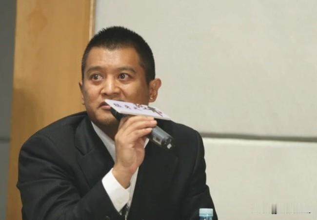 看脸明明很熟，演过的戏也都能对上号，就是名字到嘴边叫不出来。一查才知道，是寇占文