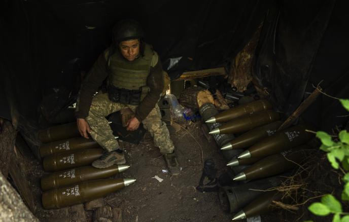 塔斯社：乌军摩托化步兵旅整支部队在沃尔昌斯克一带失联俄强力部门表示，失联军