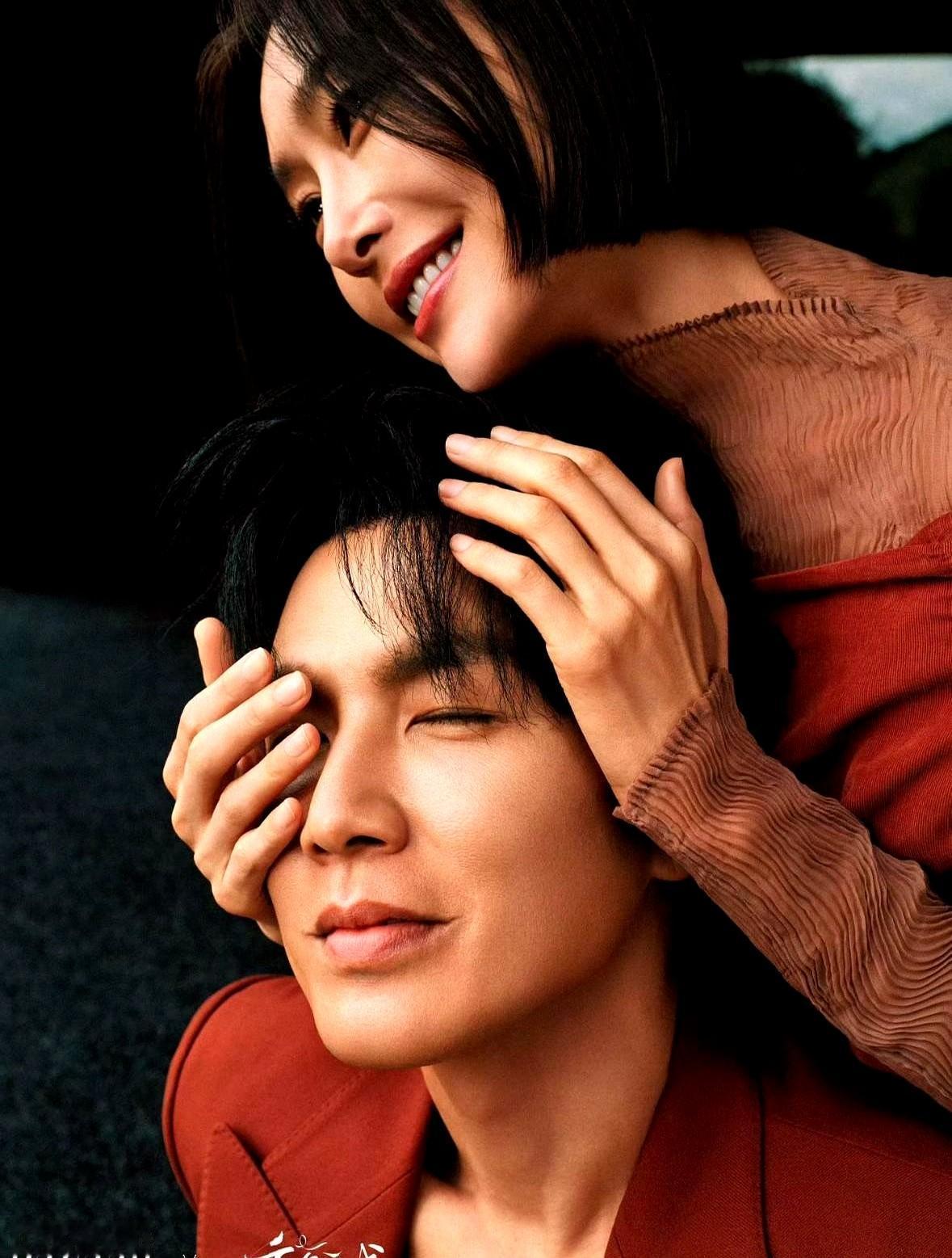 谁懂啊！钟汉良这纯爱战神，居然杀回熟龄爱赛道了！还记得当年《何以笙箫默》的“