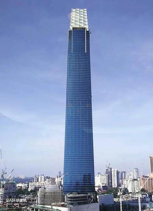 位于马来西亚首都吉隆坡的106交易塔是马来西亚第二高楼，也是马来西亚最大的无柱