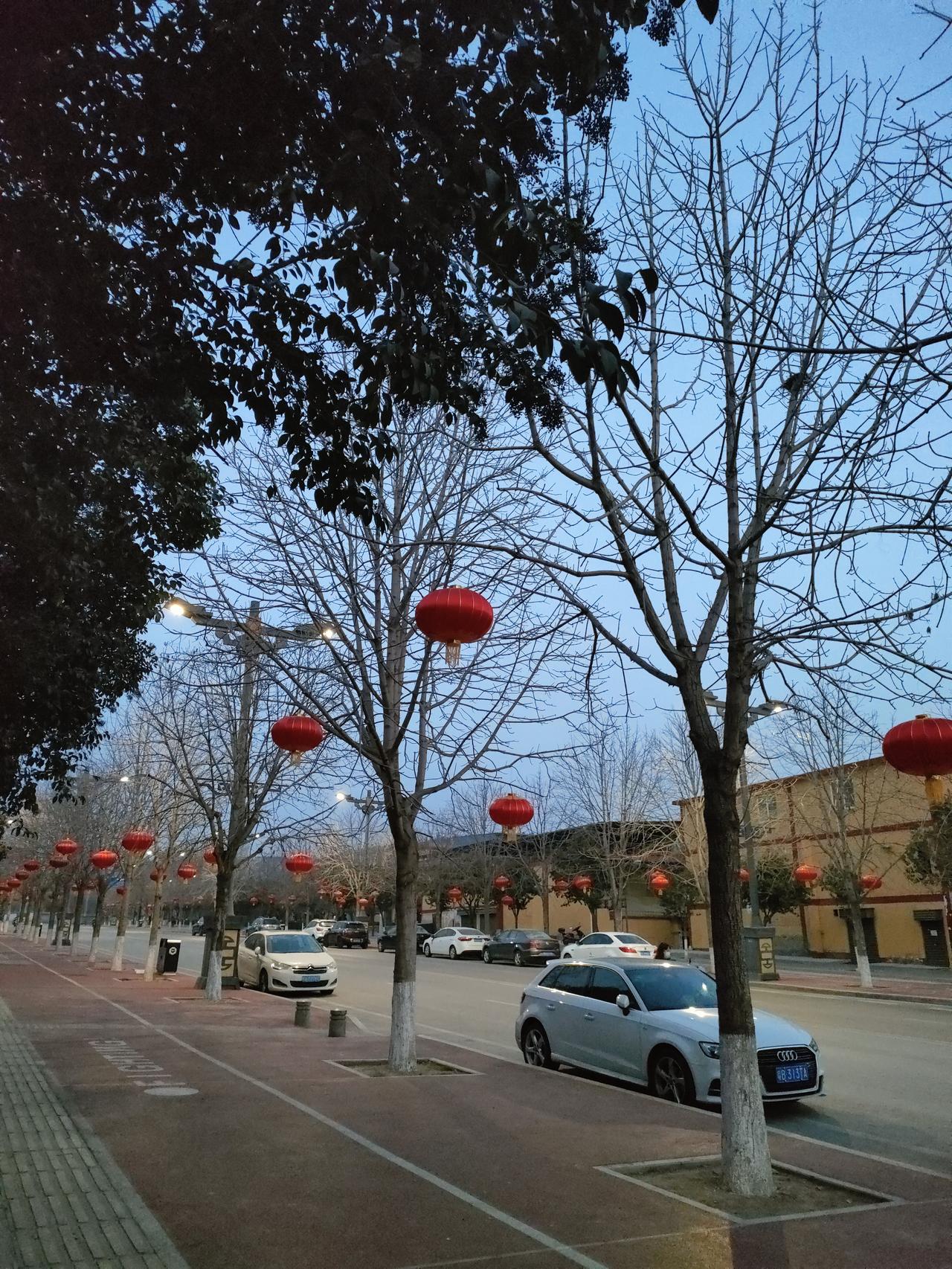 人这一辈子，说长不长，说短不短，兜兜转转几十年，其实最该想明白的一件事：好好活着