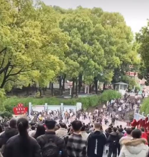 河南考试事件，全面取消成绩，全部重新考！明明是好事，为什么很多人怨气这么大？ 