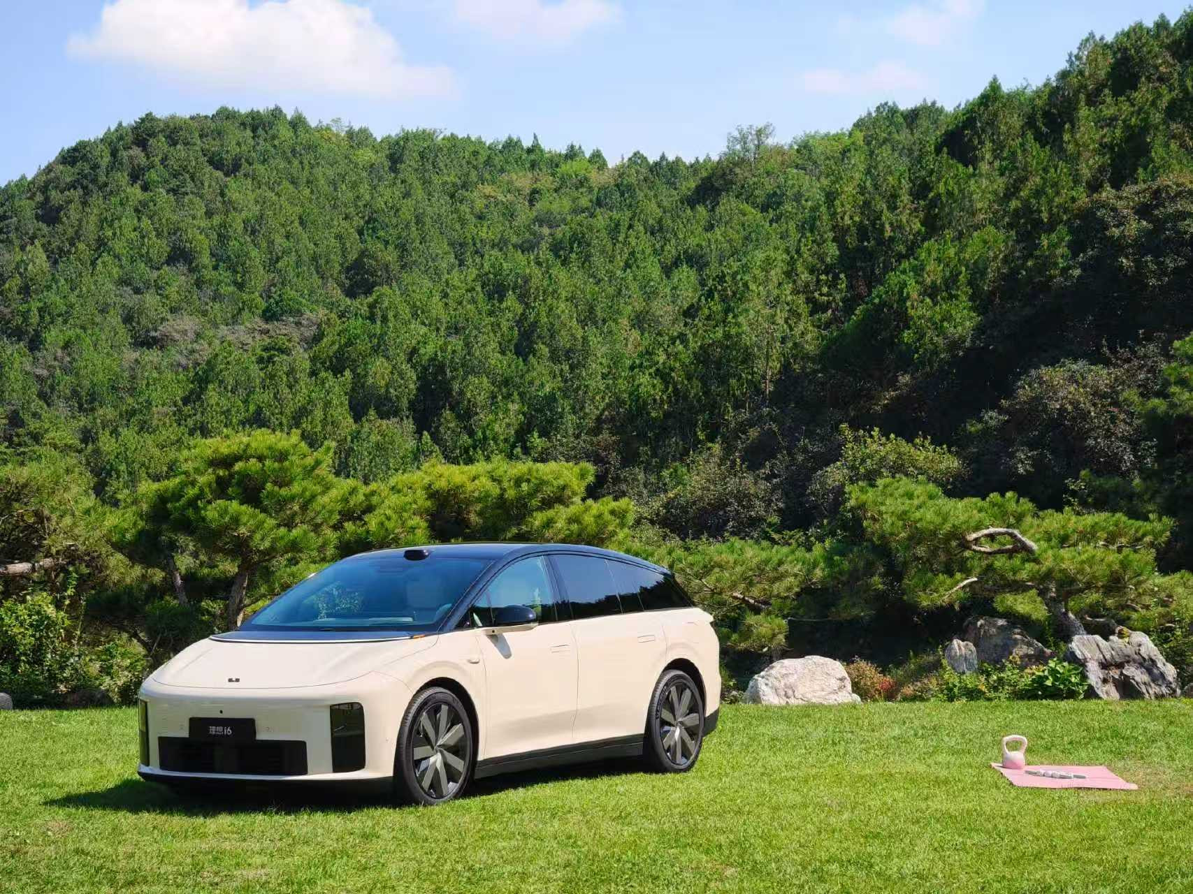 理想总裁马东辉透露了两个好消息：i6的供应链问题解决了，已进入稳定交付阶段，预计