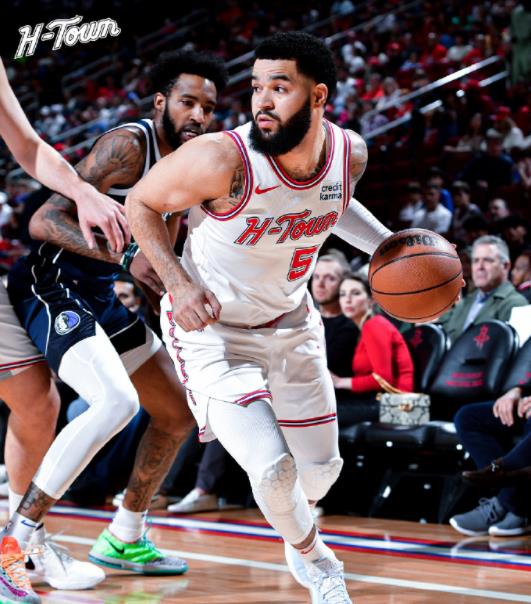 火箭队的休赛期来临了，而根据NBA记者马克・斯坦恩分析，火箭队的范弗里特下赛季能